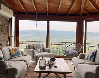 Çanakkale Behram'da Muhteşem Vadi Manzaralı, 8 Kişilik, Tarihi Taş Ev - 1