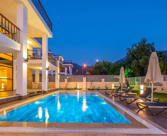 Fethiye Ölüdeniz'de Muhteşem Doğada, Özel Havuzlu, 4+1 Lüks Villa - 1