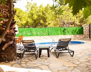 Muğla Datça'da Merkezi Konumda, Özel Havuzlu, Konforlu Villa - 2