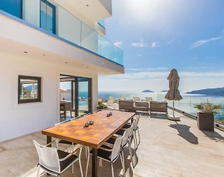 Kaş Kalkan'da Denize Yakın, Sinema Odalı, Lüks Villa - 5