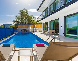 Kaş Sarıbelen'de Çift Jakuzili, Özel Havuzlu, Modern Villa - 4