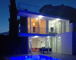 Belek'te Merkeze Yakın, Geniş Bahçeli, Özel Havuzlu, Kiralık Villa - 2