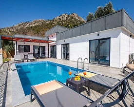 Kaş Üzümlü'de Muhteşem Doğada, Özel Havuzlu, Huzurlu Villa - 2