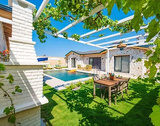 Fethiye Eldirek'te Taş Mimarili, Özel Havuzlu, 4 Kişilik Villa - 4