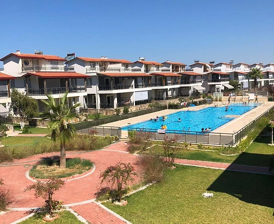 Kuşadası Güzelçamlı'da Olimpik Havuzlu, 8 Kişilik, Modern Villa - 1