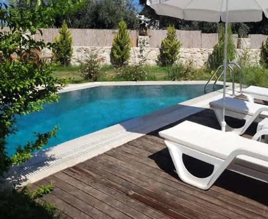 Fethiye Faralya'da Muhteşem Doğada, Özel Havuzlu, 2+1 Villa - 1