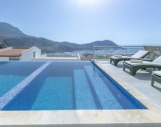 Kalkan'da Deniz ve Doğa Manzaralı, Sonsuzluk Havuzlu, Jakuzili Villa - 4