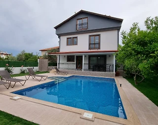 Muğla Ortaca'da Özel Havuzlu, Ailelere Uygun, 4+1 Villa - 2