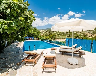 Kaş Bezirgan'da Doğa ile Baş Başa, Bahçe ve Köy Manzaralı, Kiralık Villa - 5