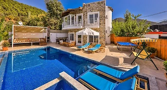 Kaş İslamlar'da Huzur Dolu Doğada, Özel Havuzlu, Jakuzili Villa