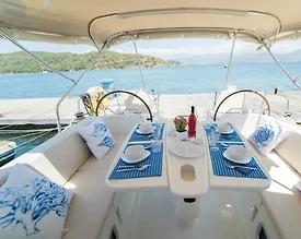 Fethiye'de Benzersiz Bir Konaklama Deneyimi Sunan, Kiralık Yelkenli - 3