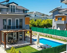 Fethiye Ölüdeniz'de Nezih Konumda, Özel Havuzlu, Bahçeli Villa - 2