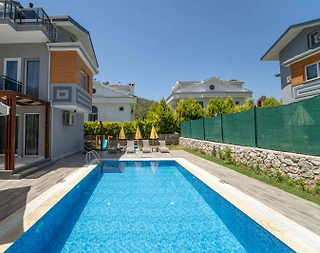 Fethiye Ölüdeniz'de Nezih Konumda, Özel Havuzlu, Bahçeli Villa - 5