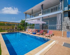 Muğla Seydikemer'de Gözlerden Uzak Konumda, Özel Havuzlu, 4+1 Villa - 2