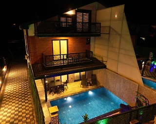 Muğla Fethiye'de Merkeze Yakın, Özel Havuzlu, Kiralık Villa - 2