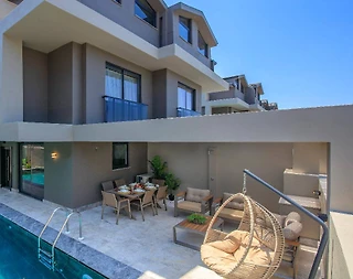 Fethiye Akarca'da Geniş Ailelere Uygun, Özel Havuzlu, Modern Villa - 4