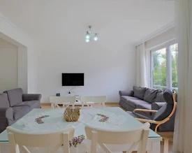 Fethiye Akarca'da Çalış Plajı'na Yakın, Merkezi Konumda, Konforlu Ev - 3