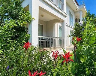 Fethiye Akarca'da Çalış Plajı'na Yakın, Merkezi Konumda, Konforlu Ev - 2