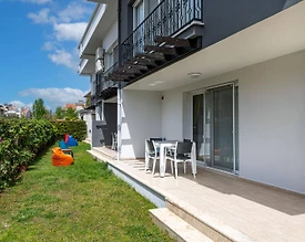 Fethiye Akarca'da Denize Yakın Konumda, Ortak Havuzlu, 2+1 Apart - 2