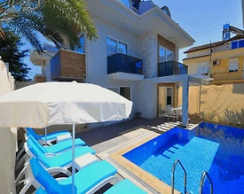 Fethiye Akarca'da Geniş Ailelere Uygun Özel Havuzlu, Ferah Villa - 3