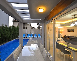 Fethiye Akarca'da Geniş Ailelere Uygun Özel Havuzlu, Ferah Villa - 5