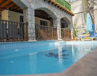 Fethiye Akarca'da Merkezi Konumda, Özel Havuzlu, 8 Kişilik Villa - 3