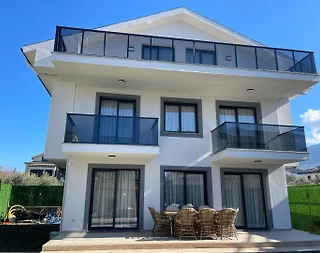 Fethiye Babataşı'nda Denize Yakın Konumda, Özel Havuzlu, Merkezi Villa - 2