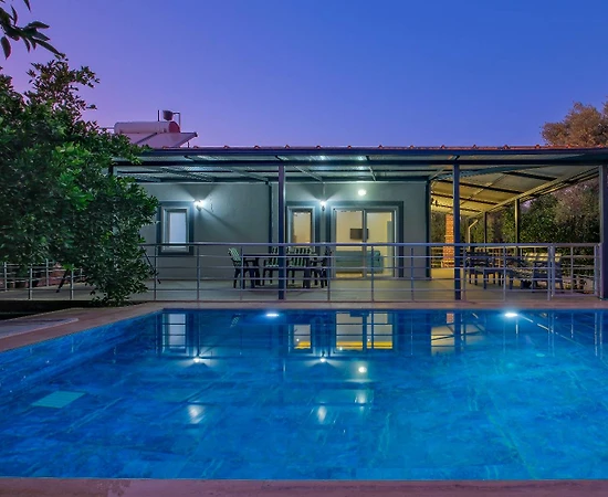 Fethiye Babataşı'nda Elverişli Konumda, Özel Havuzlu, 3+1 Villa - 1
