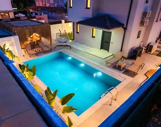 Fethiye Babataşı'nda Merkezi Konumda, Özel Havuzlu, Lüks Villa - 3