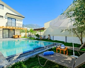 Fethiye Babataşı'nda Nezih Konumda, Özel Havuzlu, 3+1 Villa - 2