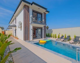 Fethiye Bozyer'de Geniş Ailelere Uygun, Özel Havuzlu, 3+1 Kiralık Villa - 2