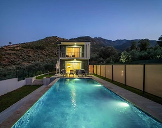 Fethiye Bozyer'de Huzurlu Konumda, Özel Havuzlu, Şık Villa - 3