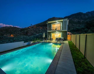 Fethiye Bozyer'de Huzurlu Konumda, Özel Havuzlu, Şık Villa - 5
