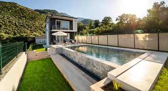 Fethiye Bozyer'de Huzurlu Konumda, Özel Havuzlu, Şık Villa