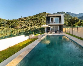 Fethiye Bozyer'de Huzurlu Konumda, Özel Havuzlu, Kiralık Villa - 2