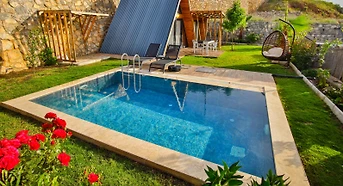 2+1 Bungalow with Large Garden, Private Pool in Fethiye Çalıca