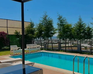 Fethiye Çalıca'da Deniz Manzaralı, Özel Havuzlu, Konforlu Bungalov - 4