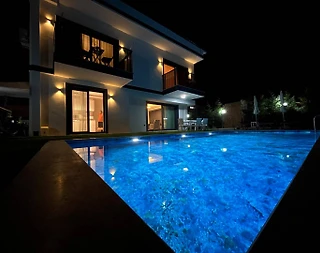 Fethiye Akarca'da Elverişli Konumda, Özel Havuzlu, Lüks Villa - 1