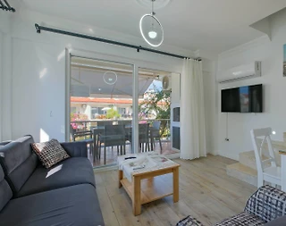 Muğla Fethiye'de Denize Yakın Konumda, Ortak Havuzlu, Konforlu Ev - 3