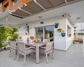 Fethiye Akarca'da Merkeze Yakın Konumda, Özel Havuzlu, Modern Villa - 3