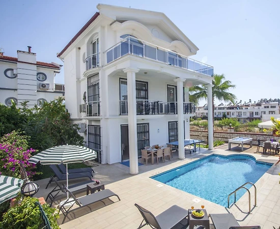 Fethiye Çalış’ta Elverişli Konumda, Özel Havuzlu, 3+1 Villa - 1