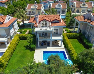 Fethiye Çiftlik'te Plaja Yakın, Özel Havuzlu, Jakuzili, Müstakil Villa - 5
