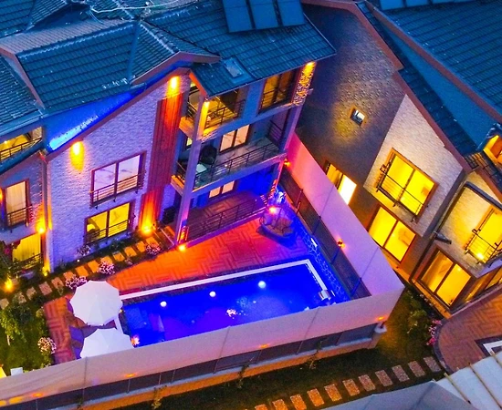 Fethiye Çamköy'de Geniş Ailelere Uygun, Özel Havuzlu, Kiralık Villa - 1