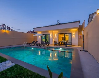 Fethiye Çamköy'de Balayı Çiftlerine Uygun, Özel Havuzlu, Lüks Villa - 1