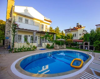 Fethiye Çiftilk'de Denize Yakın, Özel Havuzlu, Konforlu Villa - 1