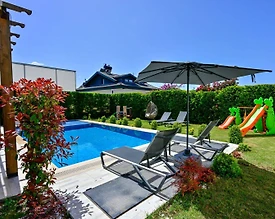 Fethiye Çiftlik'te Çocuk Oyun Alanlı, Özel Havuzlu, Bahçeli Villa - 3