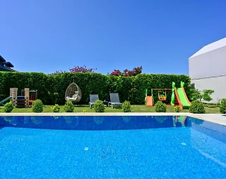 Fethiye Çiftlik'te Çocuk Oyun Alanlı, Özel Havuzlu, Bahçeli Villa  - 5