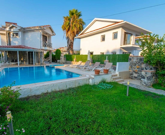 Fethiye Çiftlik'te Denize Yakın, Özel Havuzlu, 8 Kişilik Villa - 1