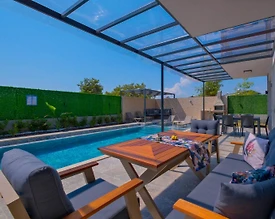 Fethiye Çiftlik'te Doğayla İç İçe, Özel Havuzlu, 4+1 Lüks Villa - 3