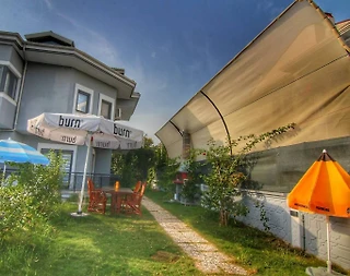 Fethiye Çiftlik'te Elverişli Konumda, Özel Havuzlu, Bahçeli Villa - 3